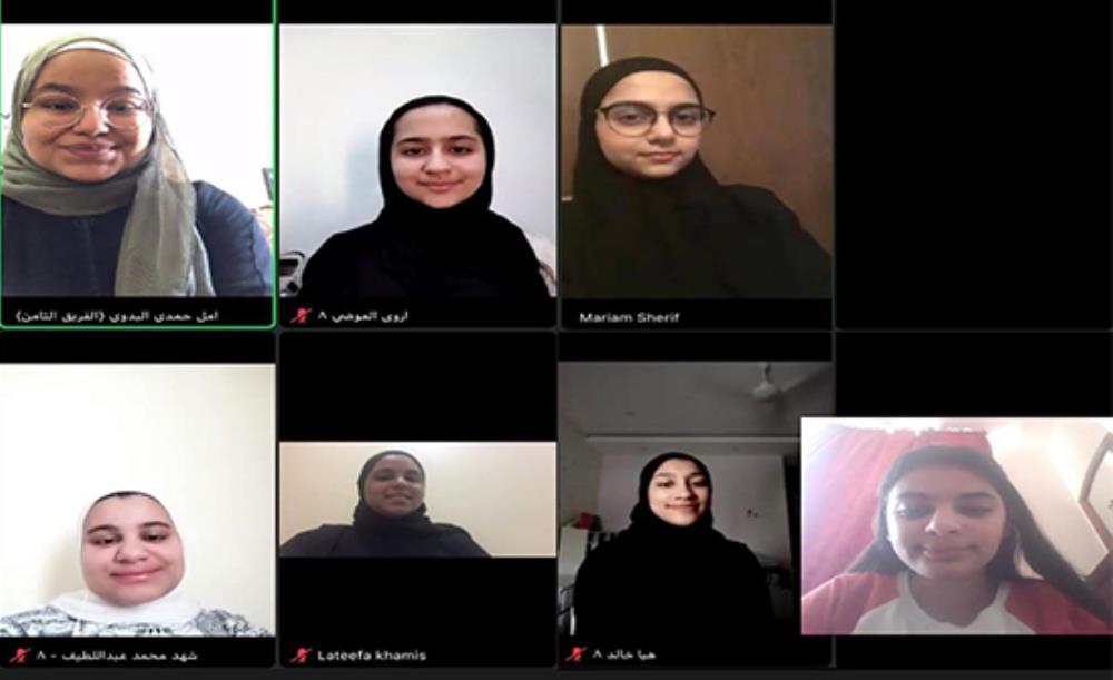 Girls Club in "Al-eslah"  concludes his summer activity by "saying and doing" remotely